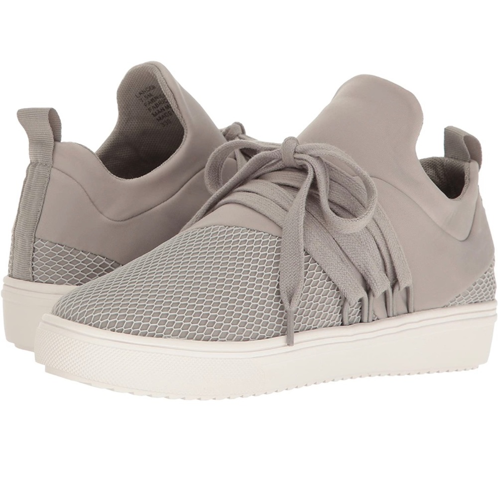 NWT Steve Madden Lancer Sneakers